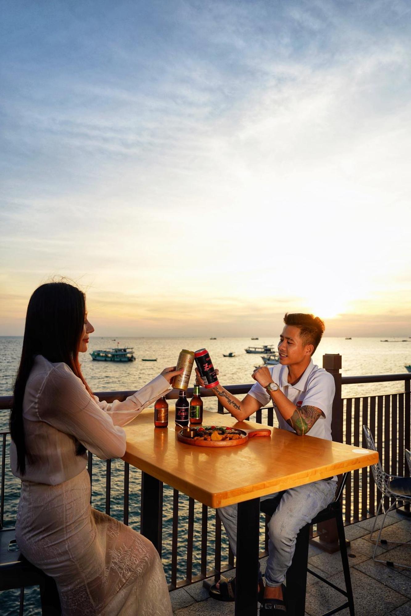 Sunset Sorrento Phu Quoc Aparthotel Exterior foto