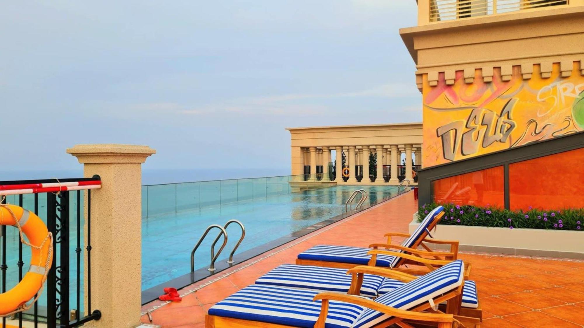 Sunset Sorrento Phu Quoc Aparthotel Exterior foto