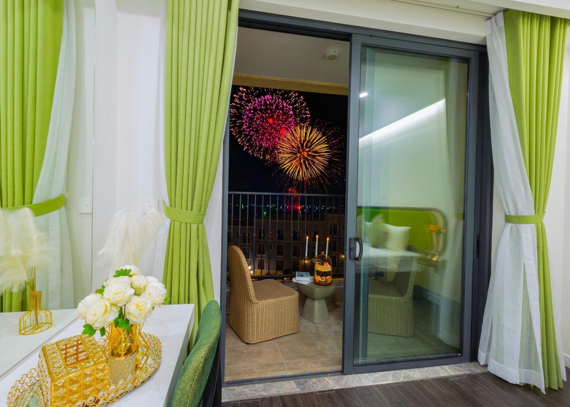 Sunset Sorrento Phu Quoc Aparthotel Exterior foto